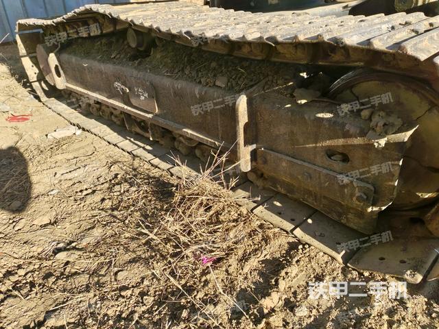 單側(cè)履帶整體（整機(jī)外觀）