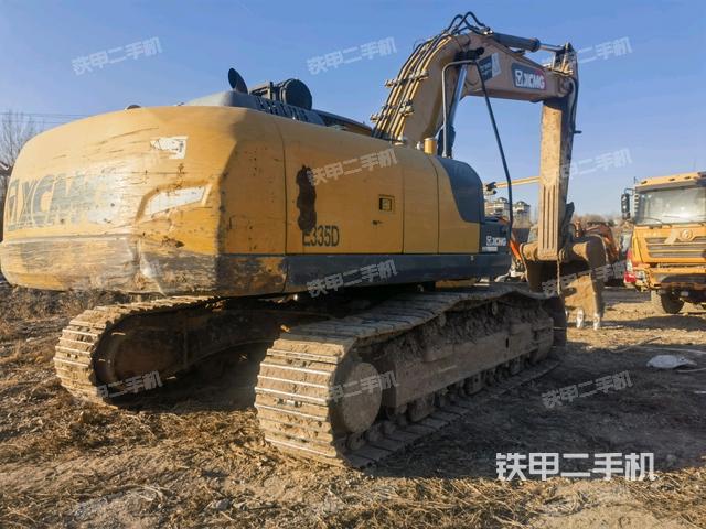 整機右后45°(整機外觀) 整機右后45°(整機外觀)