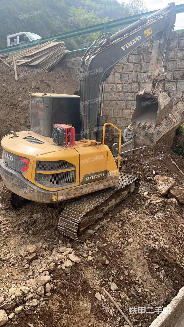 整机右后45°（整机外观）