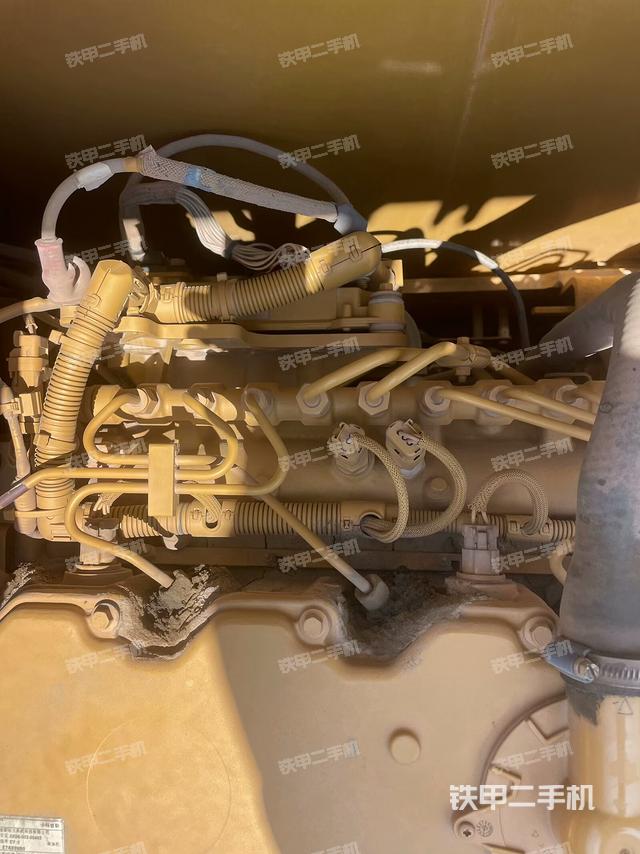 發(fā)動(dòng)機(jī)室(上車部件) 發(fā)動(dòng)機(jī)室(上車部件)