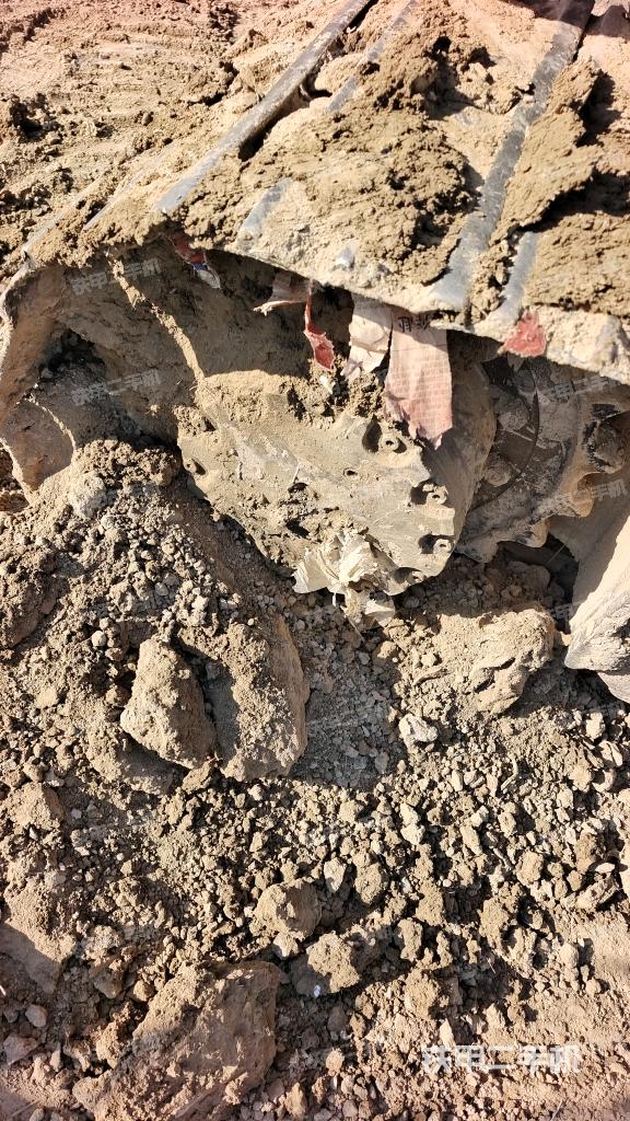 右側(cè)行走馬達(dá)蓋板（行走機(jī)構(gòu)）