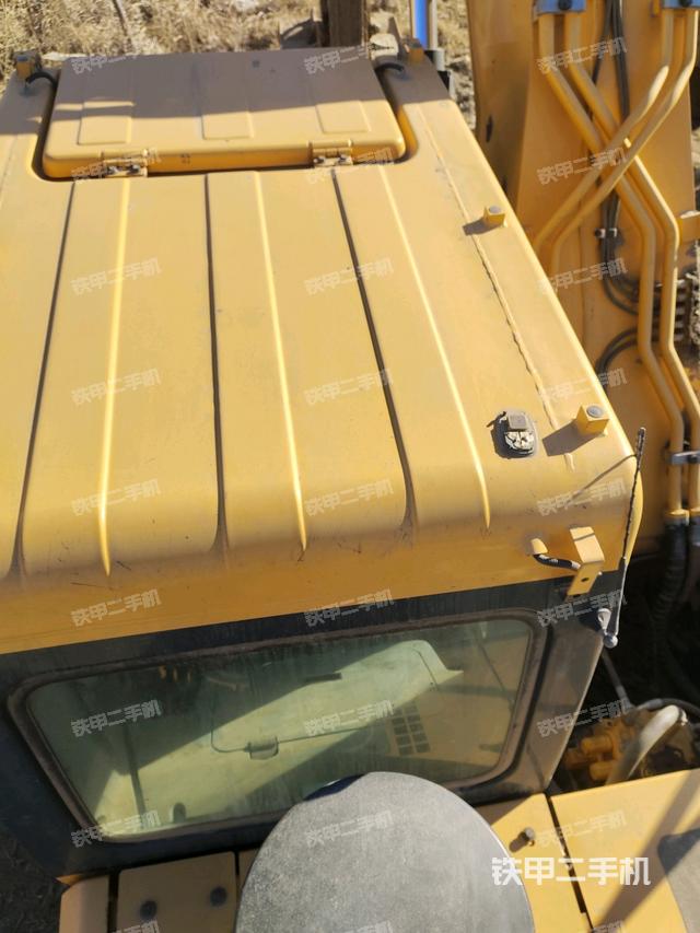 駕駛室頂部俯視（上車部件）