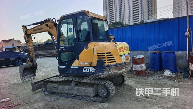 左后45（整機外觀）