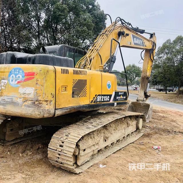 整機(jī)右后45°(整機(jī)外觀) 整機(jī)右后45°(整機(jī)外觀)