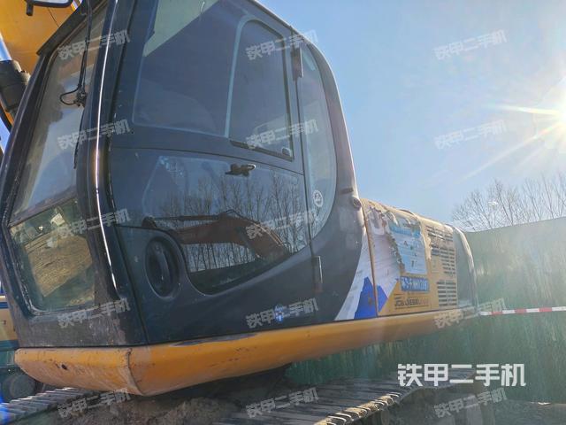 駕駛室左后45度（駕駛室部分）