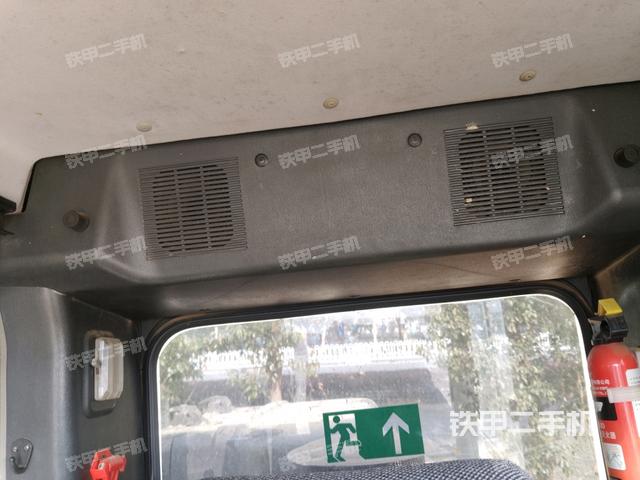 座椅后部（駕駛室部分）