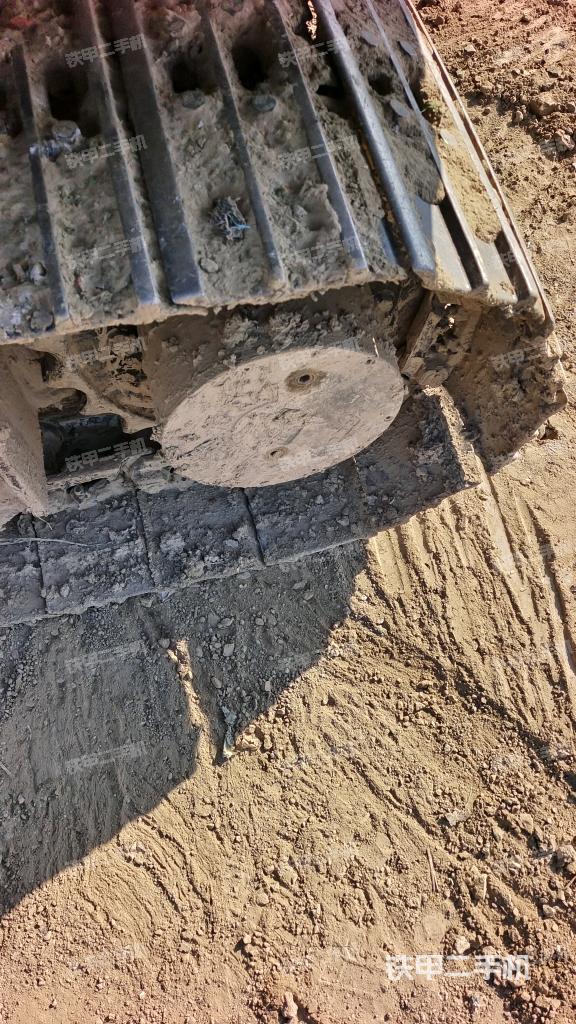 左側(cè)行走馬達(dá)蓋板（行走機(jī)構(gòu)）