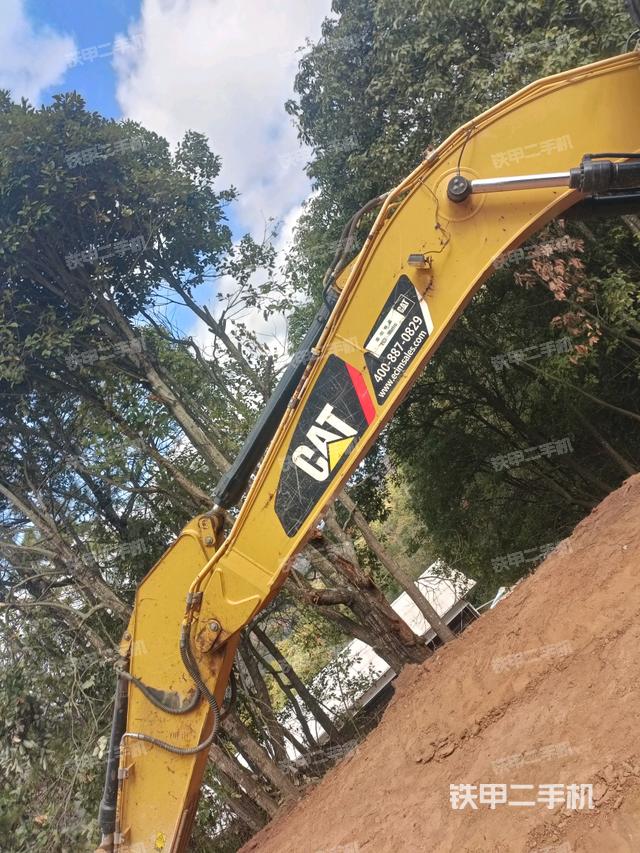 大臂整體?右側（工作和回轉裝置）