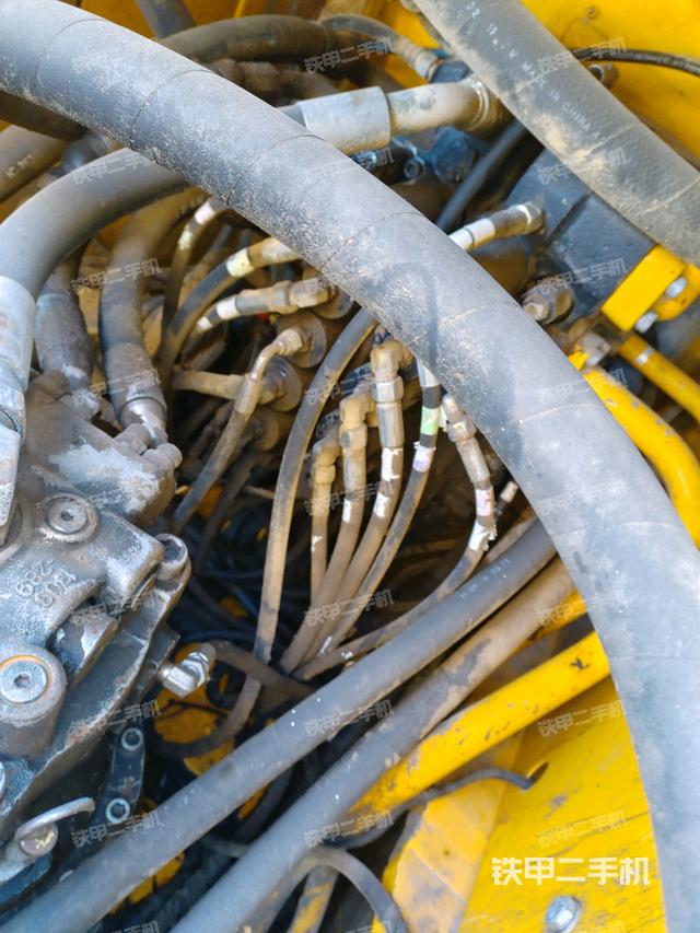 分配閥（上車部件）