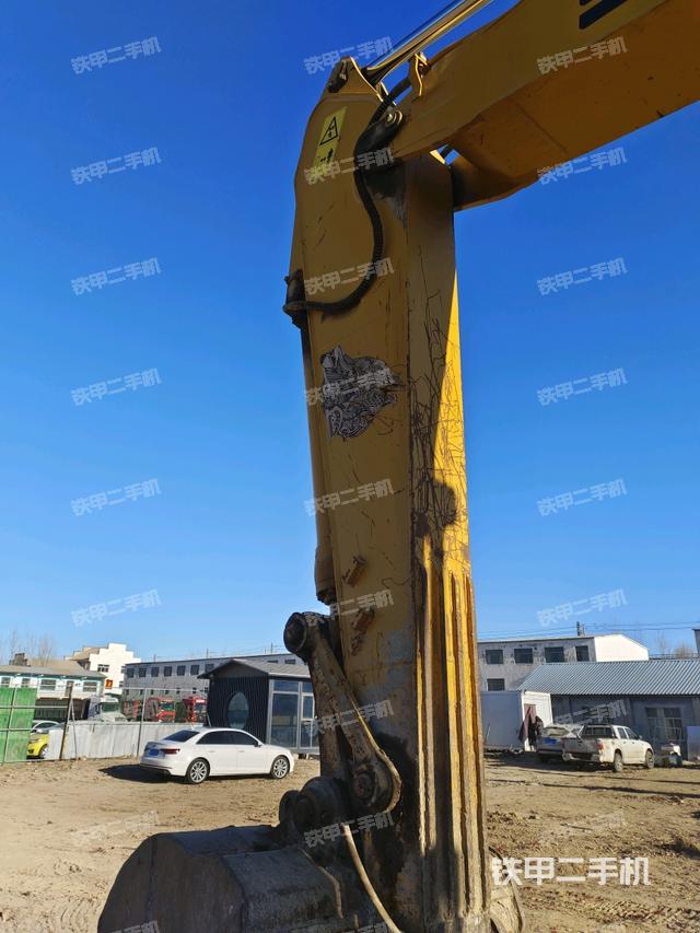 小臂整體左后（工作和回轉(zhuǎn)裝置）