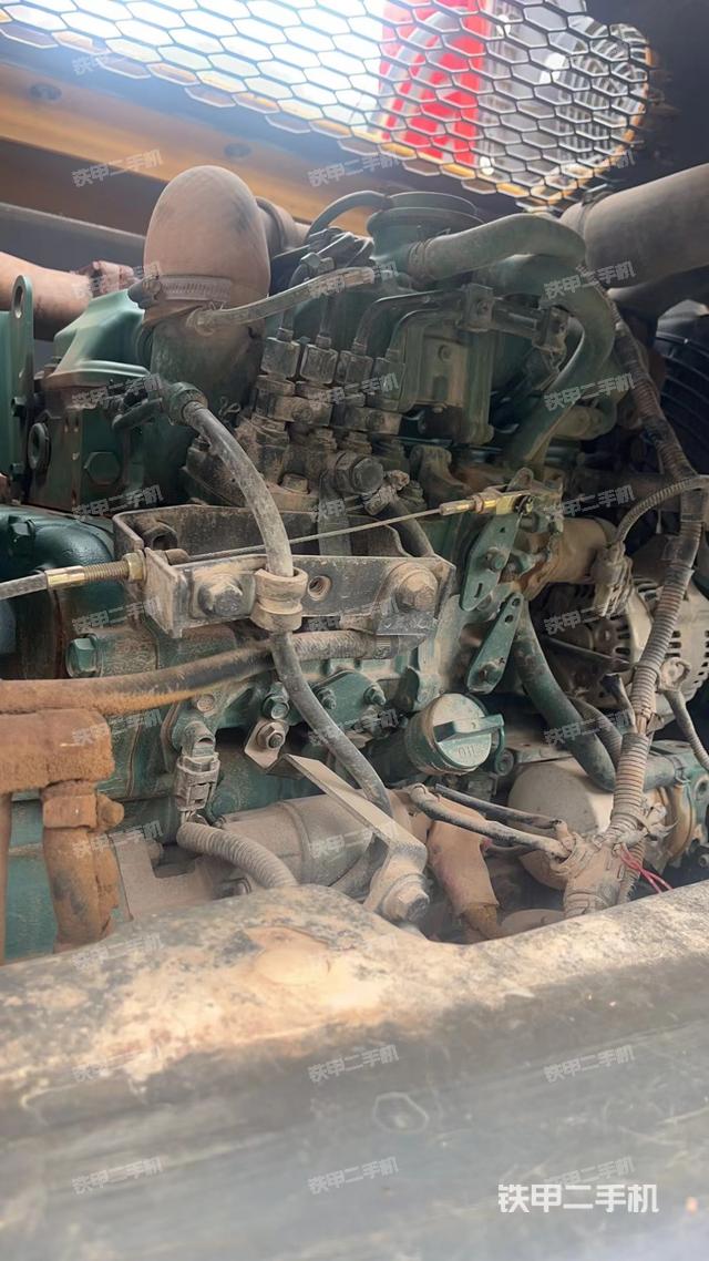 发动机整体俯视（整机外观）