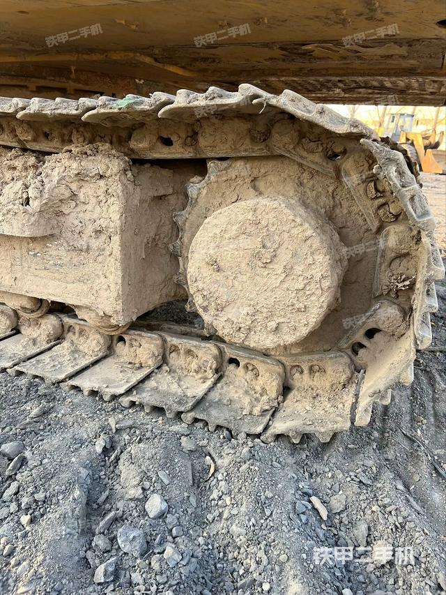 右側履帶整體（行走機構）