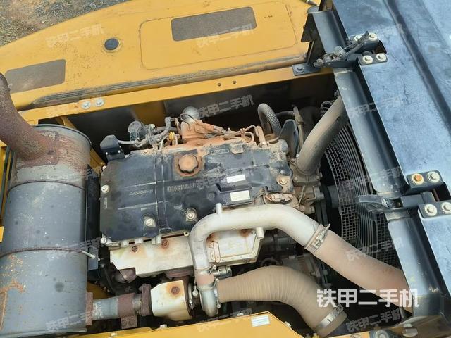 發(fā)動機室（上車部件）