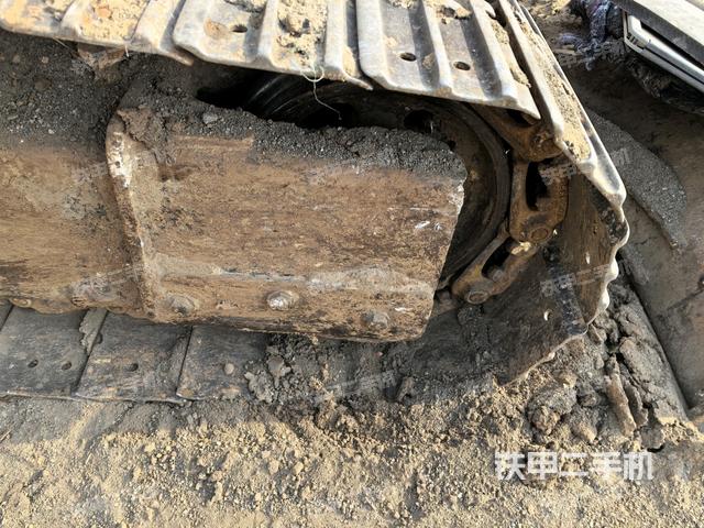 右側(cè)行走馬達(dá)蓋板（行走機(jī)構(gòu)）