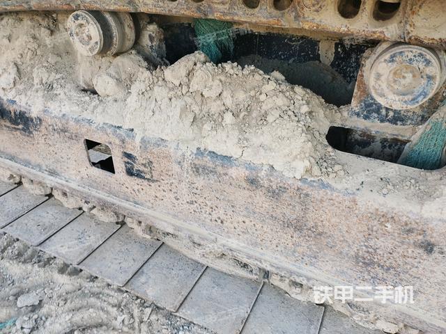 右側(cè)履帶整體（行走機(jī)構(gòu)）