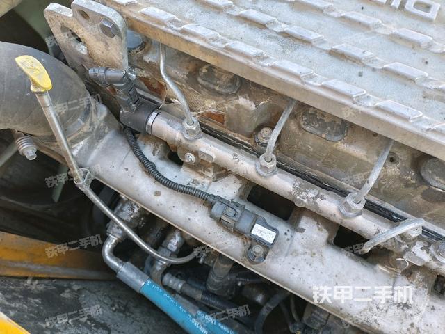 氣門室蓋螺絲特寫（上車部件）