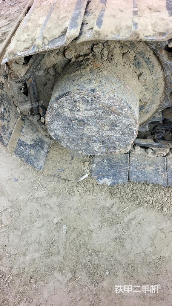 右側行走馬達蓋板（行走機構）