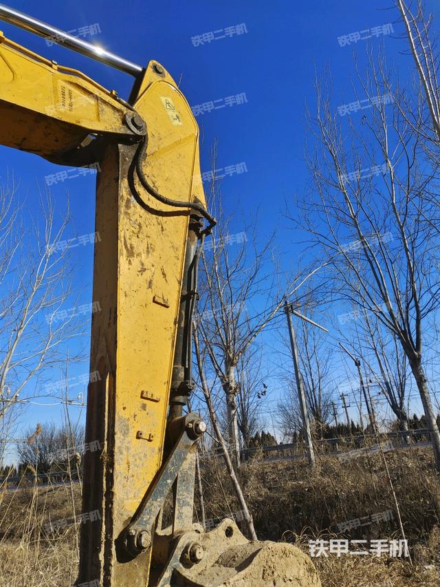 鏟斗右后整體（工作和回轉(zhuǎn)裝置）