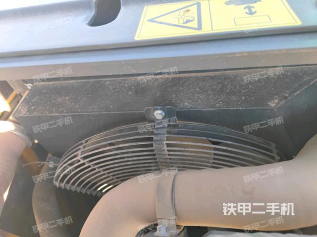 水箱+風扇特寫（上車部件）