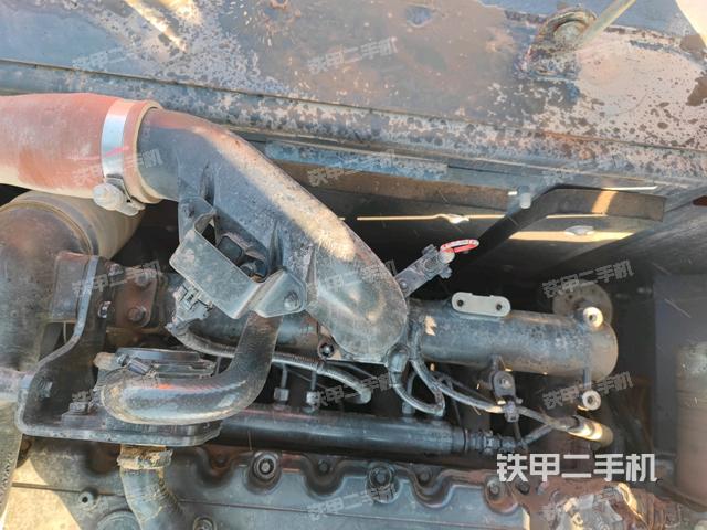 氣門室蓋螺絲特寫（上車部件）