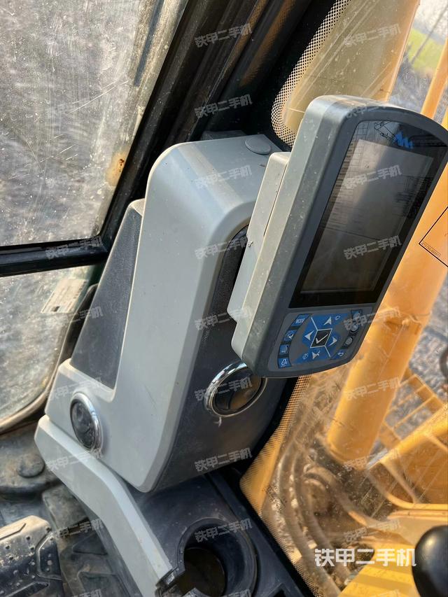 顯示屏?（駕駛室部分）