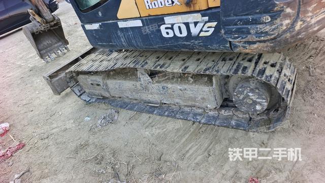 左側履帶整體?（行走機構）