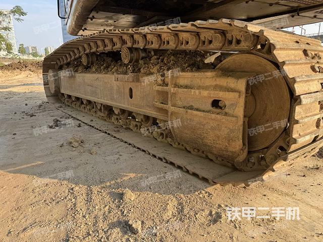 單側履帶整體（整機外觀）