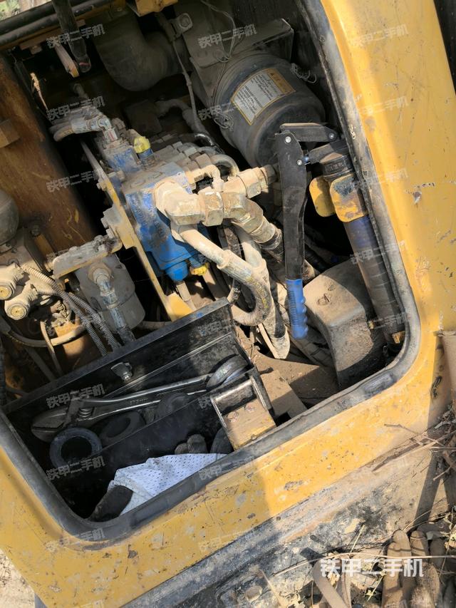 分配閥（上車部件）