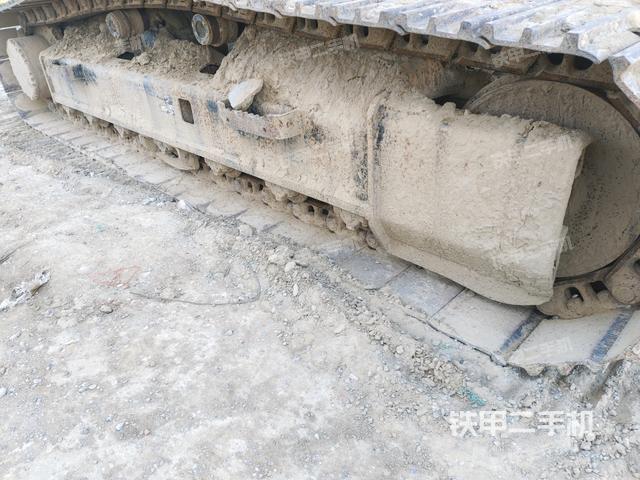 右側(cè)行走馬達(dá)蓋板（行走機(jī)構(gòu)）