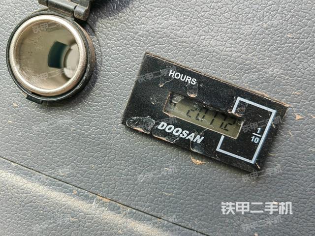 小時(shí)表(駕駛室部分) 小時(shí)表(駕駛室部分)