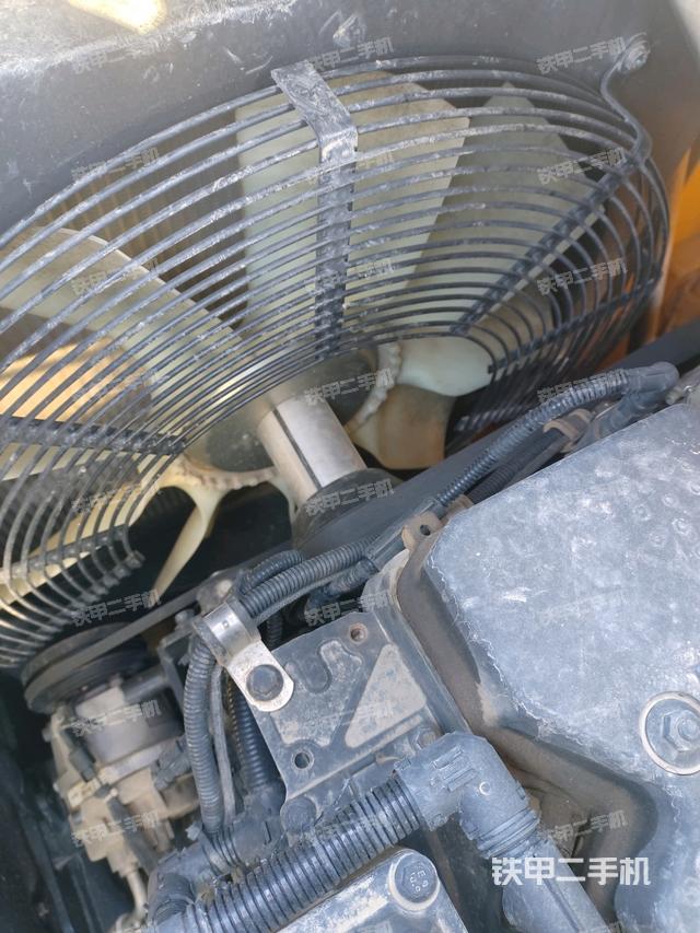 水箱+風(fēng)扇特寫（上車部件）