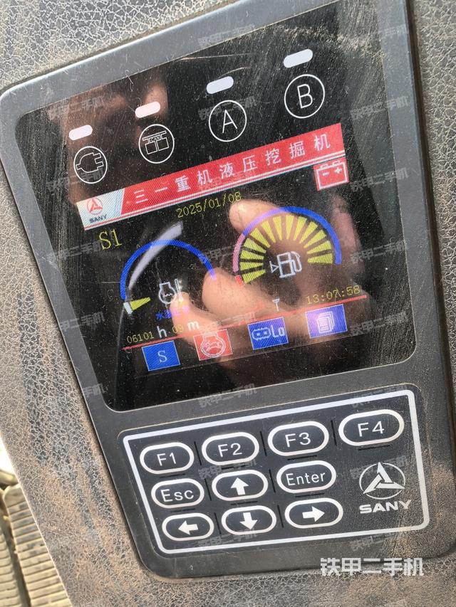 小時(shí)表（駕駛室部分）