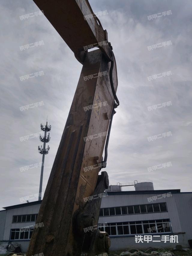 小臂整體左后（工作和回轉(zhuǎn)裝置）