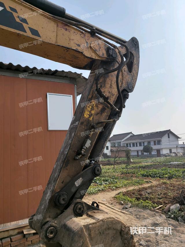 小臂整體右前（工作和回轉(zhuǎn)裝置）