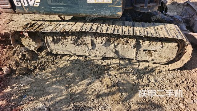 右側(cè)履帶整體?（行走機(jī)構(gòu)）