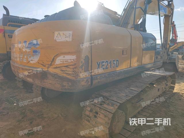 右后45(整機(jī)外觀) 右后45(整機(jī)外觀)