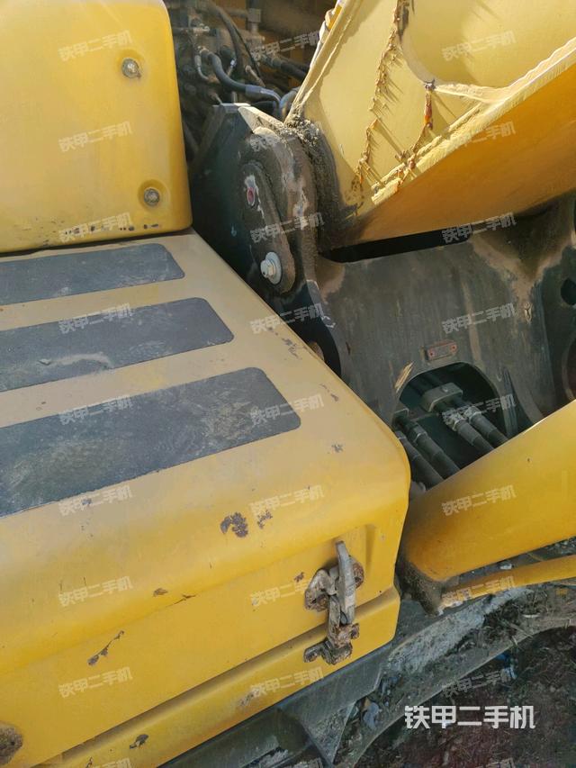 大臂根部?斜視（工作和回轉(zhuǎn)裝置）