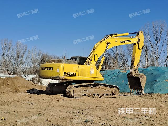 整機(jī)右后45°(整機(jī)外觀) 整機(jī)右后45°(整機(jī)外觀)