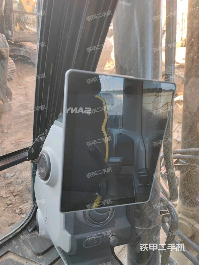 顯示屏?（駕駛室部分）