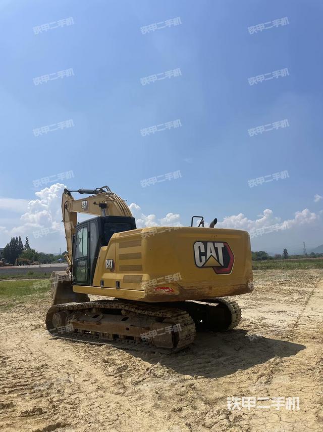 右后45(整機(jī)外觀) 右后45(整機(jī)外觀)