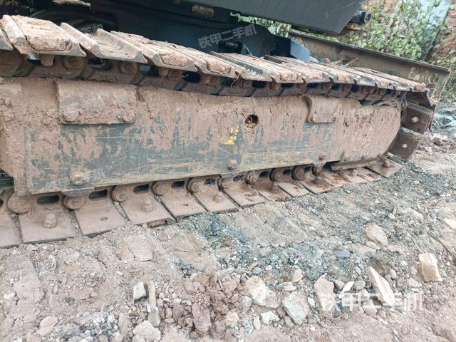 右側(cè)履帶整體?（行走機構(gòu)）
