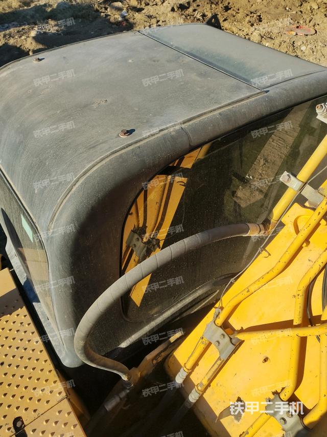 駕駛室頂部俯視（上車部件）