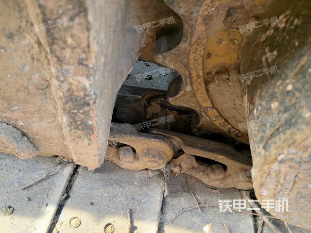 左側(cè)行走馬達(dá)蓋板（行走機(jī)構(gòu)）