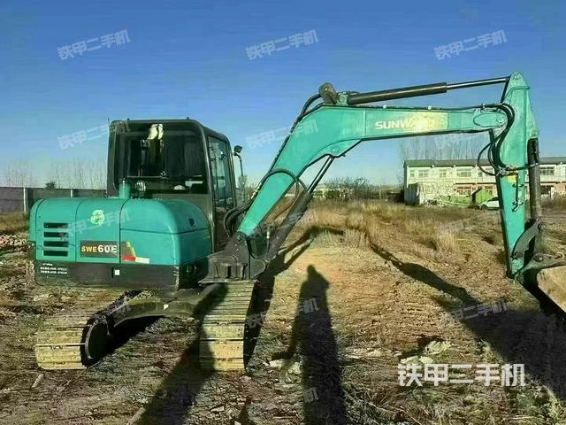 整機(jī)右后45°（整機(jī)外觀）