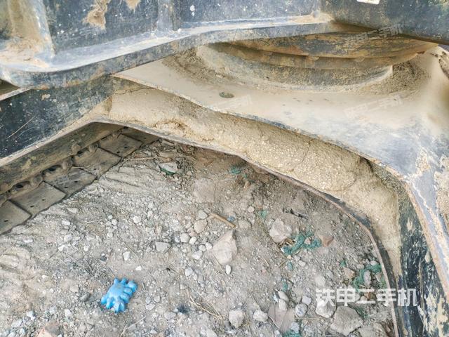 轉盤和下車架正前（工作和回轉裝置）