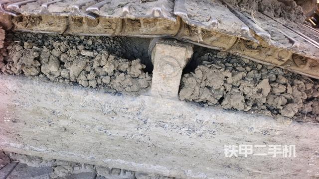 右托鏈輪+鏈筋（行走機(jī)構(gòu)）