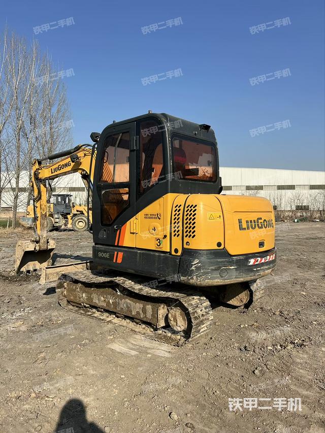 柳工CLG906E挖掘機