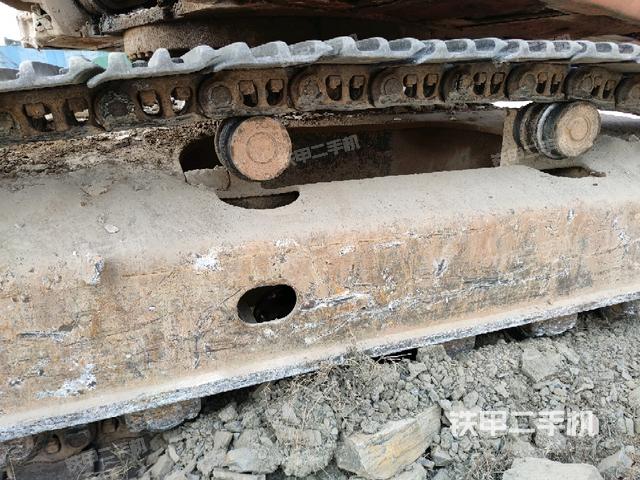 左侧行走马达盖板（行走机构）