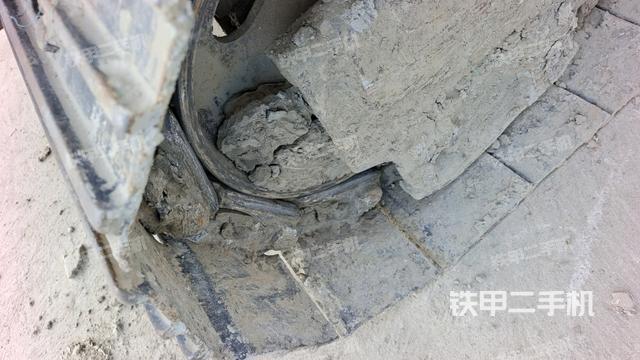 左導(dǎo)向輪（行走機(jī)構(gòu)）