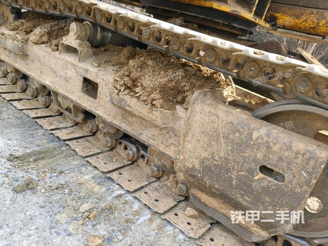 左驅(qū)動(dòng)輪(行走機(jī)構(gòu)) 左驅(qū)動(dòng)輪(行走機(jī)構(gòu))